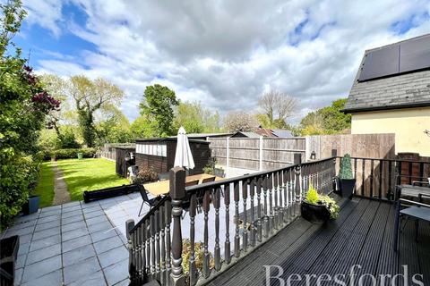 19 Abbey Wood Lane, Rainham, RM13 9QH
