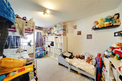 2 bedroom flat for sale, Seaford Road, Enfield, EN1