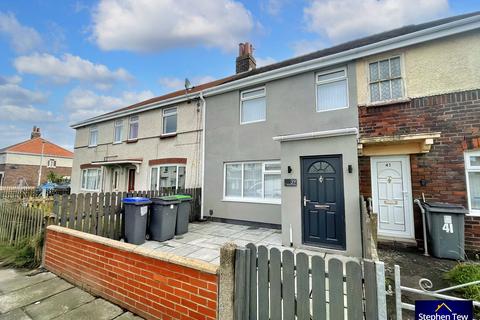 2 bedroom terraced house to rent, Lindale Gardens, Blackpool, FY4