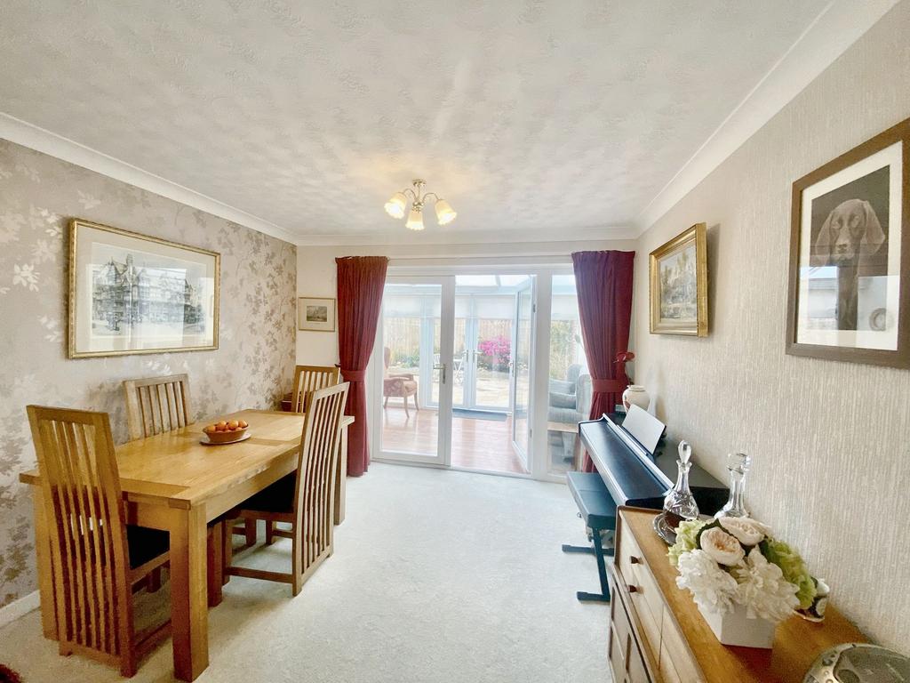 Dining Area Image