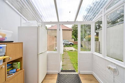 3 bedroom house for sale, Sidmouth Avenue, Isleworth, TW7