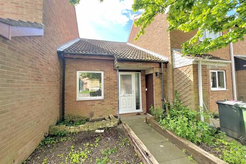1 bedroom terraced house for sale, Peterborough PE4