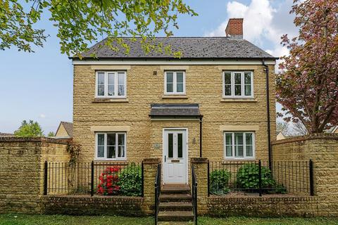 4 bedroom detached house for sale, Park View Lane,  Witney,  OX28