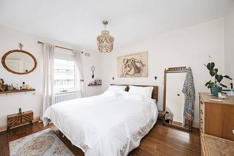 Flat 6, 2 Horatio Street, London, E2 7SB