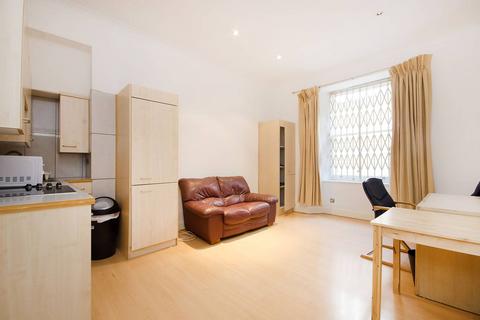 2 bedroom flat to rent, Queens Gate, South Kensington, London, SW7