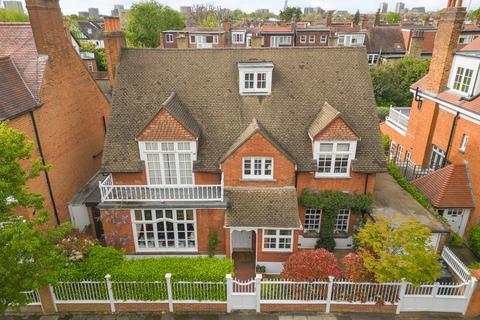 7 bedroom detached house for sale, London W4
