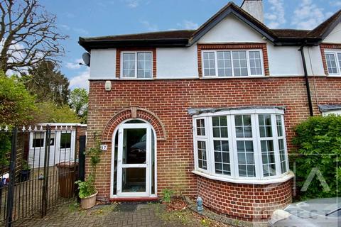 4 bedroom semi-detached house to rent, Roundwood View, Banstead SM7