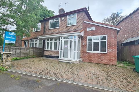 4 bedroom semi-detached house for sale, Crescent Range, Rusholme