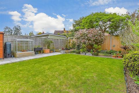 78 Clun Road, Wick, Littlehampton, BN17 7EB