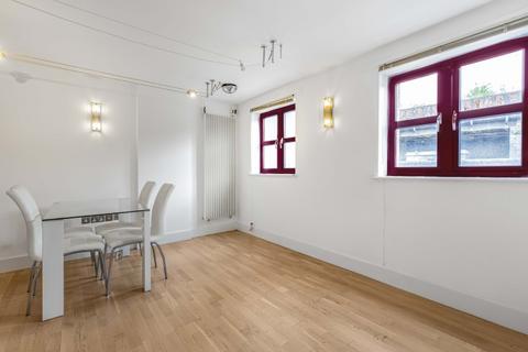 2 bedroom apartment to rent, Quaker Street London E1