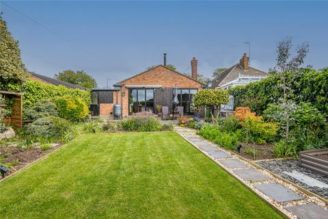 2 bedroom bungalow for sale, Woodgrange Drive, Thorpe Bay, Essex, SS1