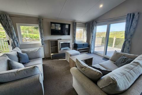 3 bedroom lodge for sale, Juliots Well Holiday Park