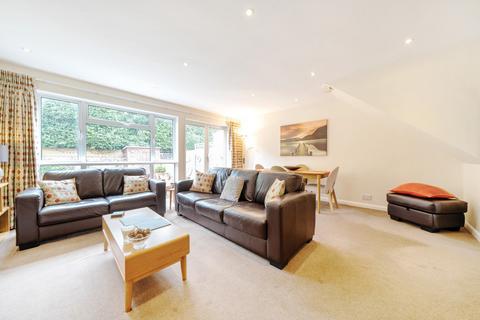 3 bedroom terraced house for sale, Farthings Close, Pinner, Middlesex
