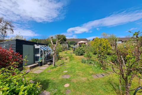 3 bedroom detached house for sale, Dorlangoch, Brecon, Powys.