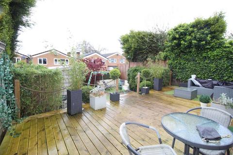 3 bedroom detached house for sale, Foley Wood Close, Streetly, Sutton Coldfield, B74