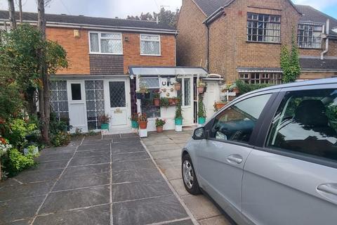 3 bedroom semi-detached house to rent, Barkbythorpe Road, Leicester, LE4