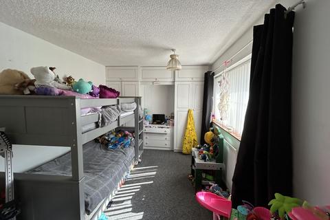12 Belmont, Gateshead, NE10 8SJ