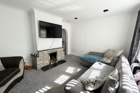 12 Belmont, Gateshead, NE10 8SJ