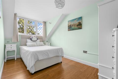 8 Bagshot Road, Ascot, SL5 9PB