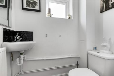 97 Ashbourne, Bracknell, RG12 8SH