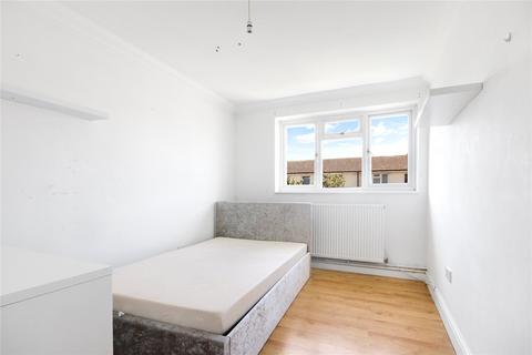 97 Ashbourne, Bracknell, RG12 8SH