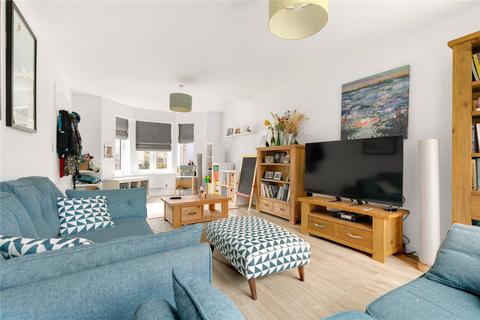 2 Bailey Walk, Binfield, Bracknell, RG42 4GQ