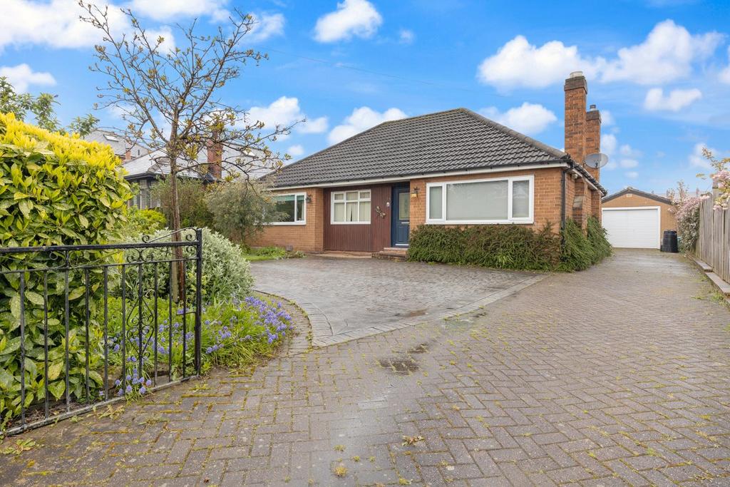 3 Bedroom, Detached Bungalow