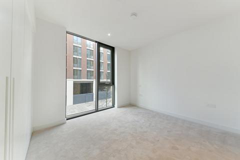 2 bedroom apartment for sale, Masthead House, Royal Wharf, London, E16