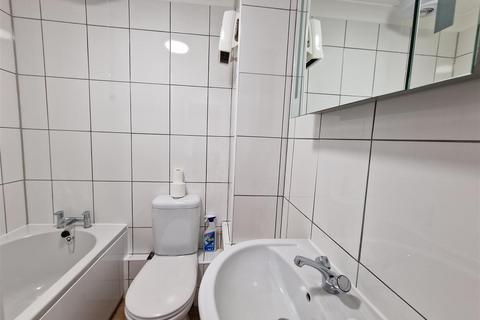 18 Hermes Drive, Burnham-on-crouch, CM0 8SW