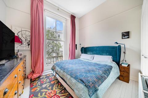 1 bedroom flat for sale, Porchester Square, Bayswater