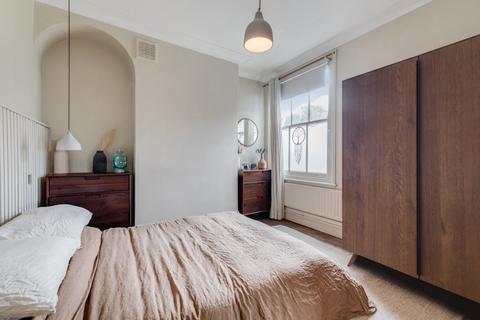 2 bedroom flat for sale, Oxenford Street,  London, SE15