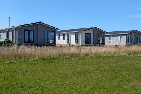 2 bedroom lodge for sale, Summerways Bridge Park, , Bleadon BS24