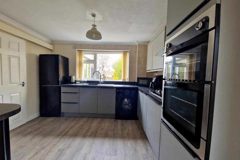 3 bedroom semi-detached house for sale, Whitgreave Lane, Rugeley. WS15 1NG