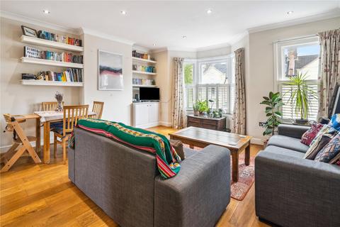 3 bedroom apartment for sale, Aliwal Road, SW11