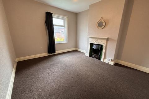 1 bedroom flat to rent, Breck Road, Blackpool FY3