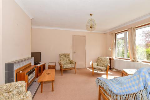 3 bedroom detached bungalow for sale, Wheatsheaf Way, Tonbridge, Kent