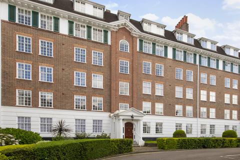 75 Richmond Hill Court, Richmond, TW10 6BG