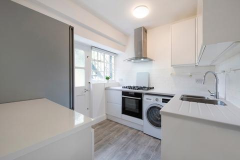 75 Richmond Hill Court, Richmond, TW10 6BG