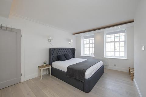 75 Richmond Hill Court, Richmond, TW10 6BG