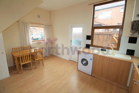 2 bedroom end of terrace house for sale, Greenwood Street, Bamber Bridge PR5