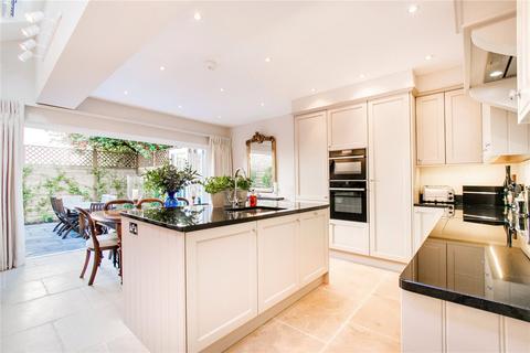 20 Allestree Road, London, SW6 6AE
