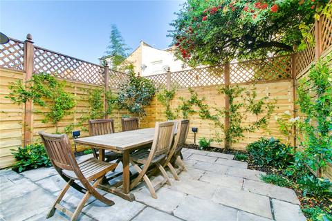 20 Allestree Road, London, SW6 6AE