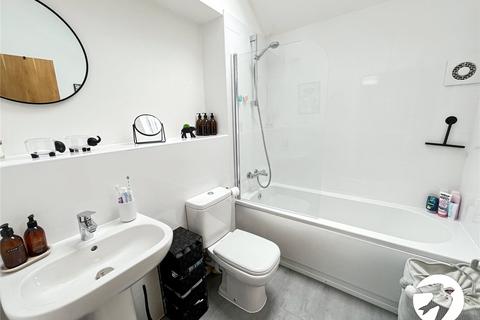 1 bedroom flat for sale, New Road, Rochester, Kent, ME1