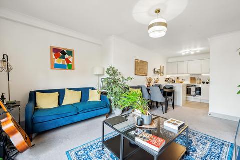1 bedroom apartment for sale, Trafalgar Court, Wapping Wall, London, E1W