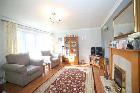 3 bedroom terraced house for sale, Sandcroft, Sutton Hill, Telford, Shropshire, TF7