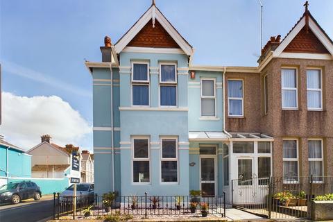 4 bedroom end of terrace house for sale, Peverell, Plymouth