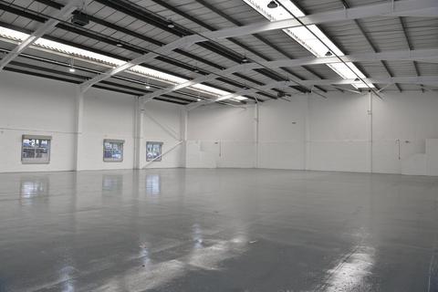 Industrial unit to rent, Westwood Park Trading Estate, London W3