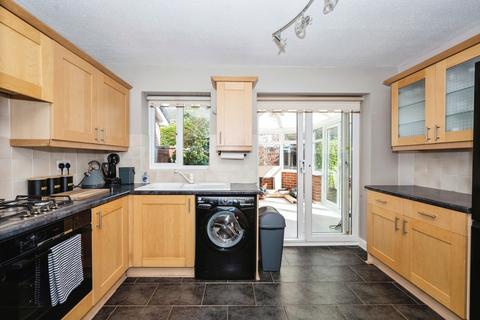 2 bedroom semi-detached house for sale, Oakthorn Grove, Haydock, WA11