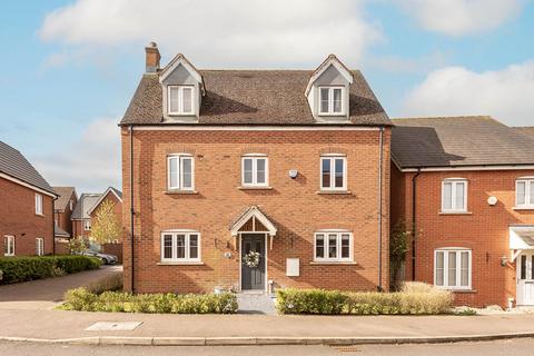 4 bedroom townhouse for sale, Durham Road, Pitstone