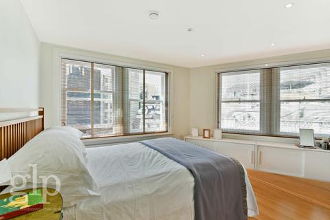 2 bedroom flat to rent, Great Marlborough Street W1F